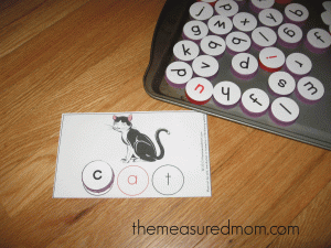 hands-on-phonics-for-kids-4-the-measured-mom